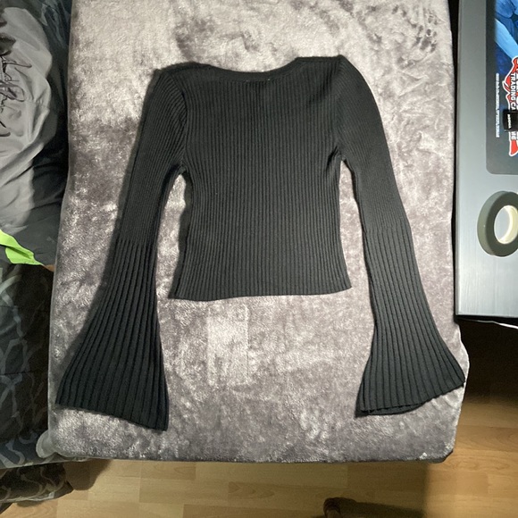 Black long sleeve knit  top - Picture 2 of 5